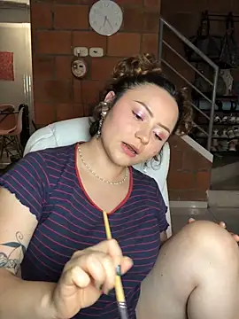 karlahush online show from 10/24/25, 11:23