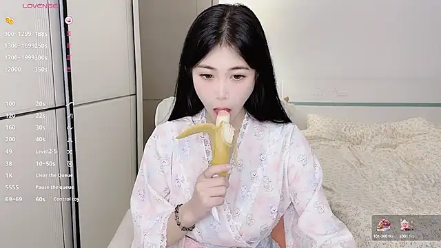 White-Star online show from 03/11/25, 09:56