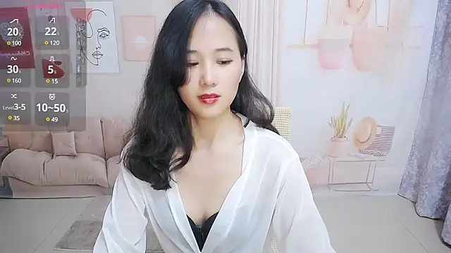 Snapshot of Cheryl_106 chatting on 01/16/25, 02:41 Cheryl 106 online show from 01/16/25, 02:41