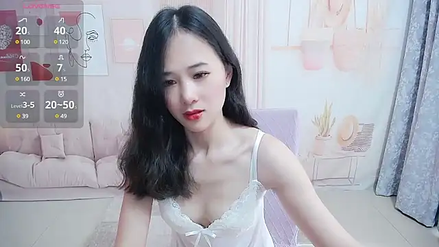 Snapshot of Cheryl_106 chatting on 02/09/25, 02:38 Cheryl 106 online show from 02/09/25, 02:38