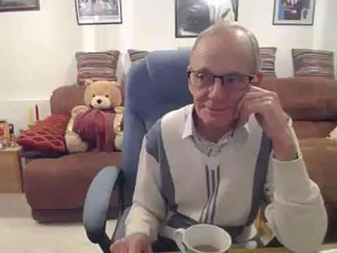 Snapshot of Ferret7777 chatting on 02/02/25, 03:07 Ferret7777 online show from 02/02/25, 03:07