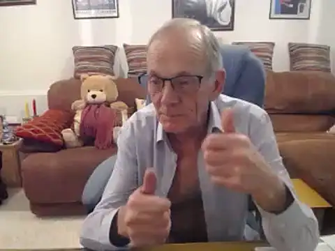 Snapshot of Ferret7777 chatting on 02/10/25, 04:58 Ferret7777 online show from 02/10/25, 04:58