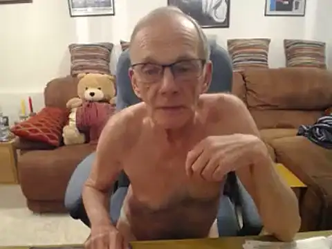 Snapshot of Ferret7777 chatting on 02/15/25, 12:26 Ferret7777 online show from 02/15/25, 12:26