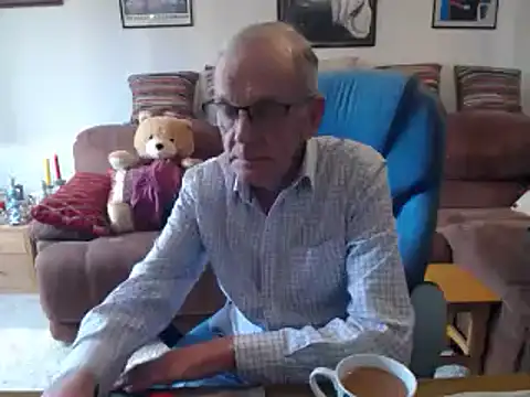 Snapshot of Ferret7777 chatting on 03/04/25, 02:53 Ferret7777 online show from 03/04/25, 02:53