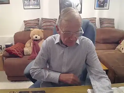 Ferret7777 online show from 10/31/25, 07:48