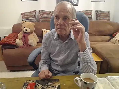 Ferret7777 online show from 11/05/25, 07:41