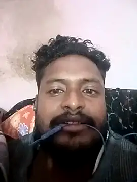 Snapshot of desicockblack chatting on 12/07/24, 04:47 desicockblack online show from 12/07/24, 04:47