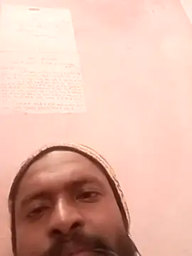 Snapshot of desicockblack chatting on 12/26/24, 06:12 desicockblack online show from 12/26/24, 06:12