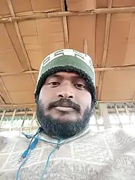 Snapshot of desicockblack chatting on 12/31/24, 06:27 desicockblack online show from 12/31/24, 06:27