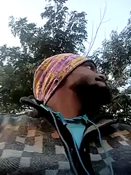 Snapshot of desicockblack chatting on 01/02/25, 10:58 desicockblack online show from 01/02/25, 10:58