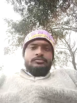 Snapshot of desicockblack chatting on 01/26/25, 11:28 desicockblack online show from 01/26/25, 11:28