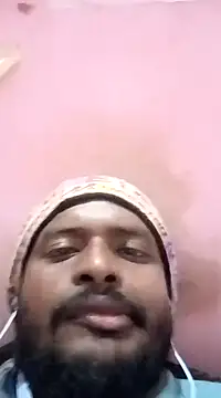 Snapshot of desicockblack chatting on 01/27/25, 12:58 desicockblack online show from 01/27/25, 12:58