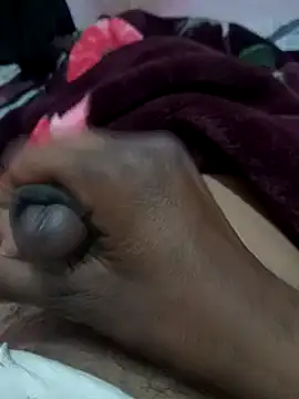 Snapshot of desicockblack chatting on 03/02/25, 05:14 desicockblack online show from 03/02/25, 05:14