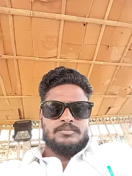 Snapshot of desicockblack chatting on 03/15/25, 05:19 desicockblack online show from 03/15/25, 05:19