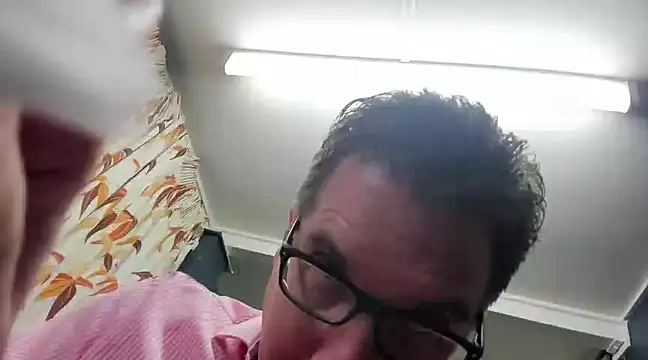 tilobinder online show from 01/23/25, 12:52