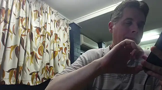 tilobinder online show from 03/21/25, 12:06