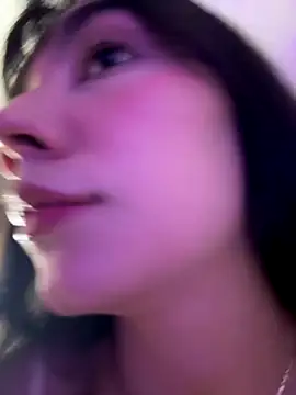 Snapshot of SOY_LUPE chatting on 10/10/25, 05:50 SOY LUPE online show from 10/10/25, 05:50