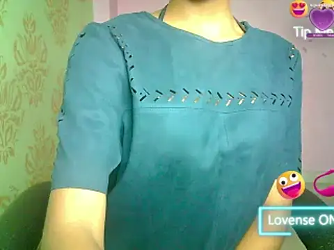 Snapshot of Chandani-Love chatting on 03/20/25, 11:38 Chandani-Love online show from 03/20/25, 11:38