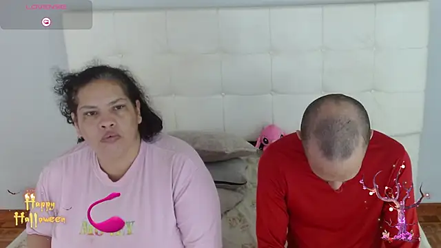 Candy and Jh0n online show from 10/13/25, 07:25