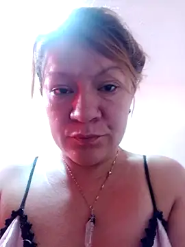 Skylar-Vox- online show from 10/24/25, 02:35