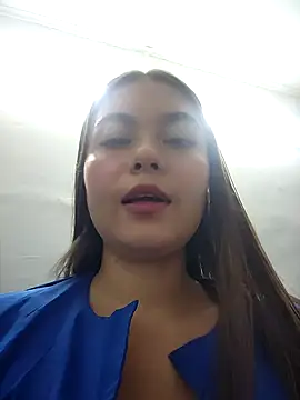 Snapshot of rapunzel069 chatting on 02/09/25, 12:52 rapunzel069 online show from 02/09/25, 12:52