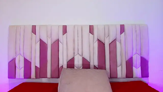 Snapshot of mia_stanfort chatting on 10/22/25, 07:13 mia stanfort online show from 10/22/25, 07:13