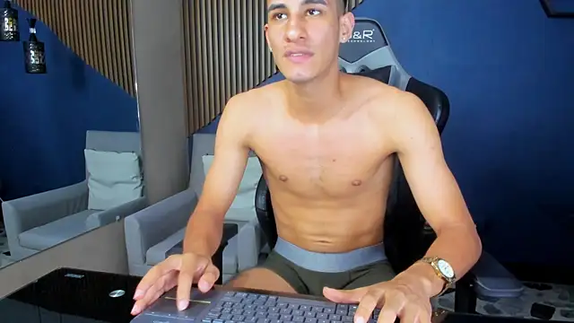 Snapshot of JakeMoxley chatting on 01/20/25, 10:15 JakeMoxley online show from 01/20/25, 10:15