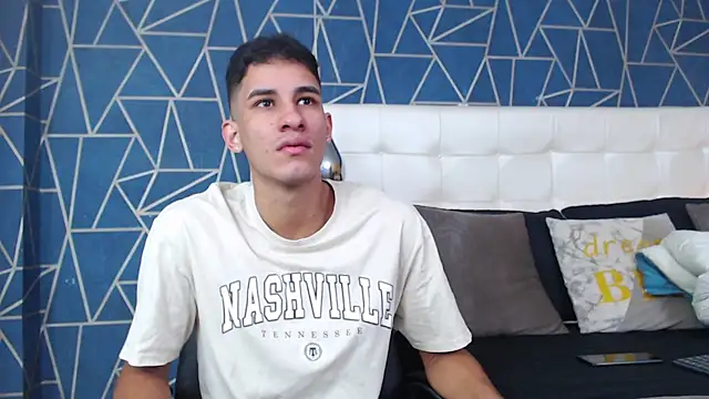 Snapshot of JakeMoxley chatting on 01/24/25, 12:20 JakeMoxley online show from 01/24/25, 12:20
