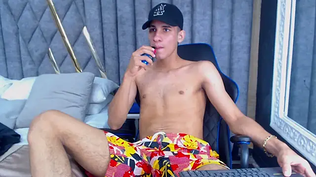 Snapshot of JakeMoxley chatting on 03/16/25, 04:45 JakeMoxley online show from 03/16/25, 04:45