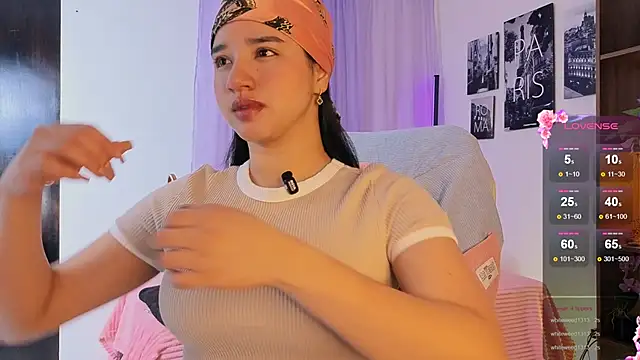 emilyrouxe online show from 10/12/25, 03:22