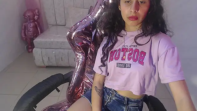 paris sub1  online show from 02/15/25, 11:14