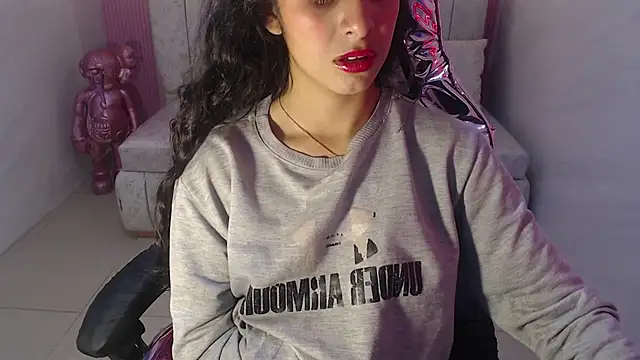 paris sub1  online show from 03/03/25, 08:11