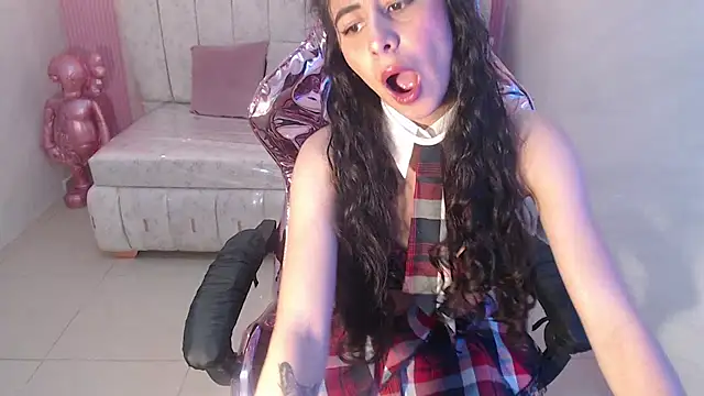 paris sub1  online show from 03/05/25, 08:10