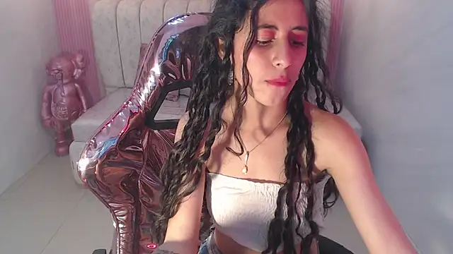 paris sub1  online show from 03/10/25, 11:16