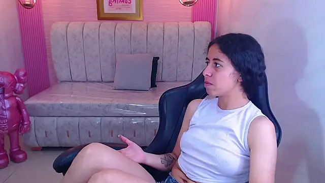 paris sub1  online show from 10/18/25, 12:50