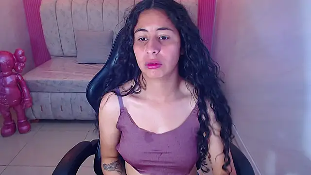 paris sub1  online show from 11/11/25, 01:00