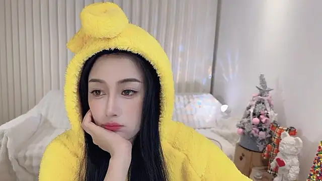 Snapshot of K-moumou chatting on 01/01/25, 04:39 K-moumou online show from 01/01/25, 04:39