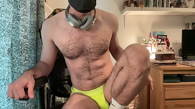 FrenchCamDog online show from 01/04/25, 01:53