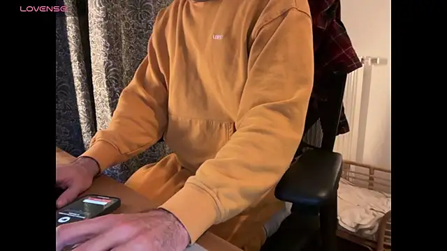 FrenchCamDog online show from 01/09/25, 11:24