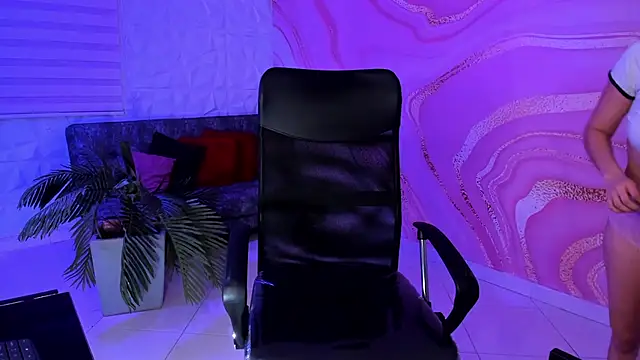 Danielacossio online show from 02/05/25, 03:02