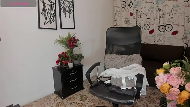 Danielacossio online show from 09/18/25, 04:03