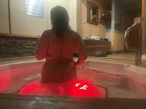 IvanaPlenty online show from 12/31/24, 02:51