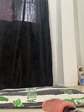 Snapshot of paisitahot1975 chatting on 10/10/25, 08:41 paisitahot1975 online show from 10/10/25, 08:41