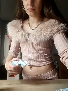 Snapshot of NataliaAmaru chatting on 11/21/25, 11:58 NataliaAmaru online show from 11/21/25, 11:58