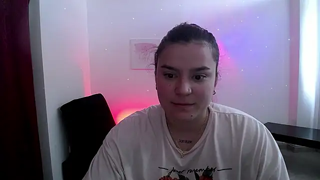Nika 1  online show from 02/10/25, 05:19