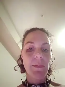 Snapshot of thatonespicychick chatting on 12/19/24, 07:07 thatonespicychick online show from 12/19/24, 07:07