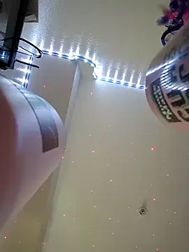 Snapshot of thatonespicychick chatting on 01/27/25, 07:46 thatonespicychick online show from 01/27/25, 07:46