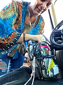 Snapshot of thatonespicychick chatting on 09/16/25, 02:29 thatonespicychick online show from 09/16/25, 02:29