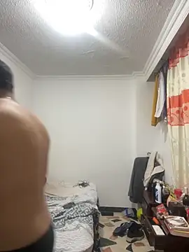 Snapshot of stiven-p23 chatting on 10/23/25, 03:17 stiven-p23 online show from 10/23/25, 03:17