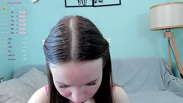 AlodiaHamblett online show from 03/17/25, 05:56